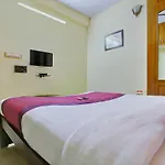 Oyo 3322 Daffodills Medavakkam