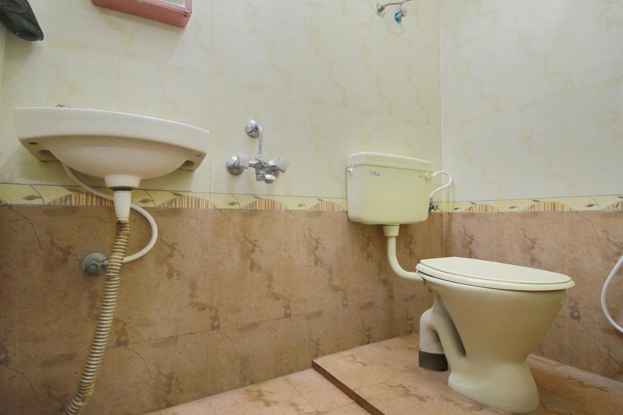 Oyo 3322 Daffodills Medavakkam Hotel 3*
