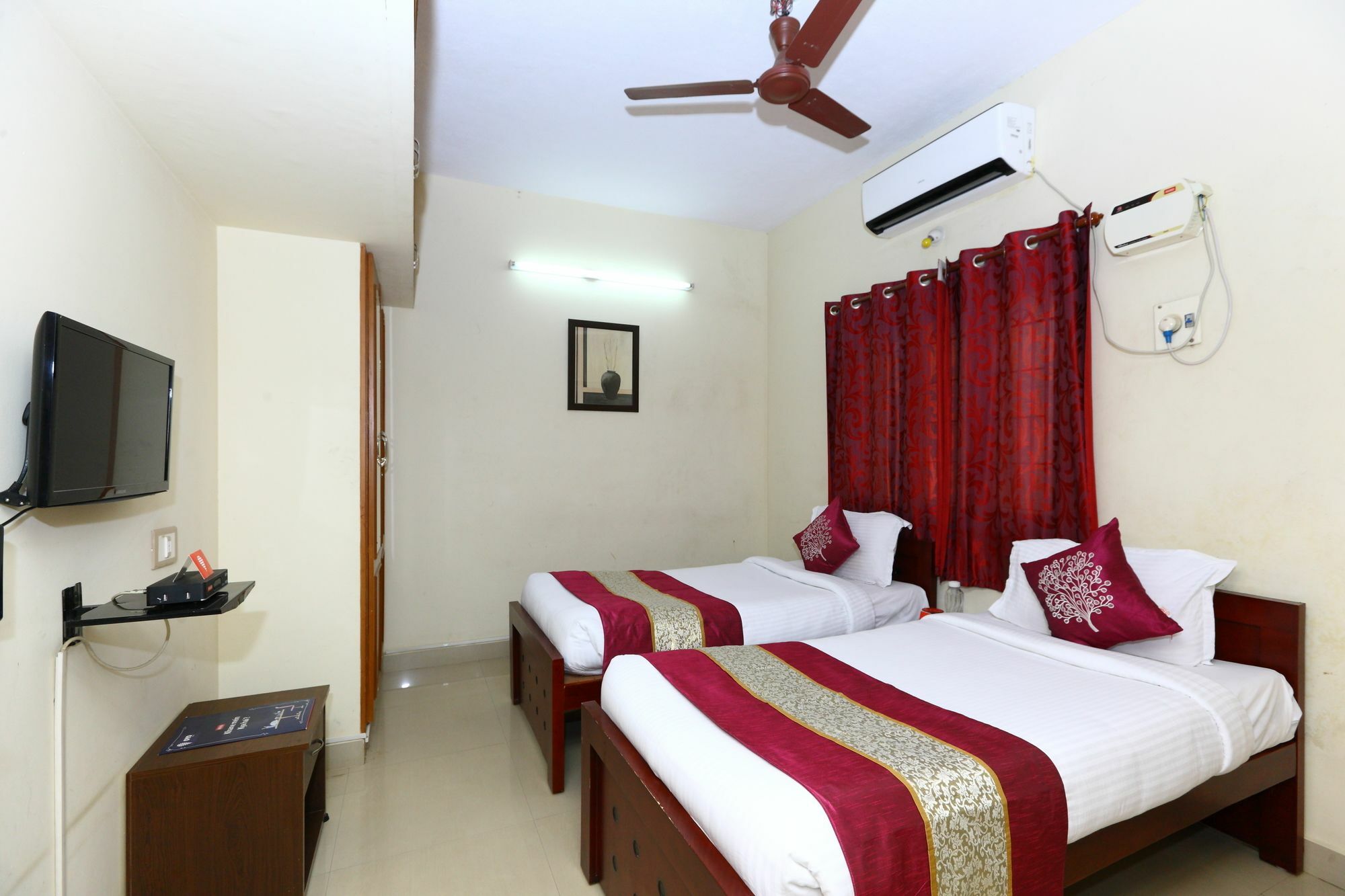 Oyo 3322 Daffodills Medavakkam 3* Chennai